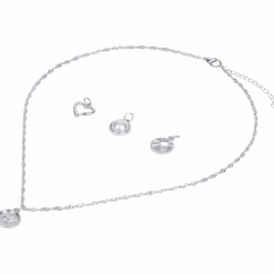 Ketting met verwisselbare hangers