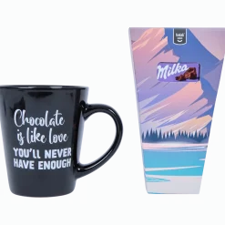 Mok met chocolade en cacao